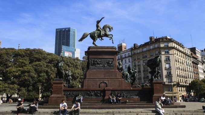 monumento_a_san_martin_en_retiro_01.jpg