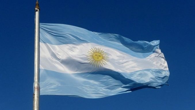 bandera-argentina-el-motivo-acerca___BkbOSWUmb_720x0